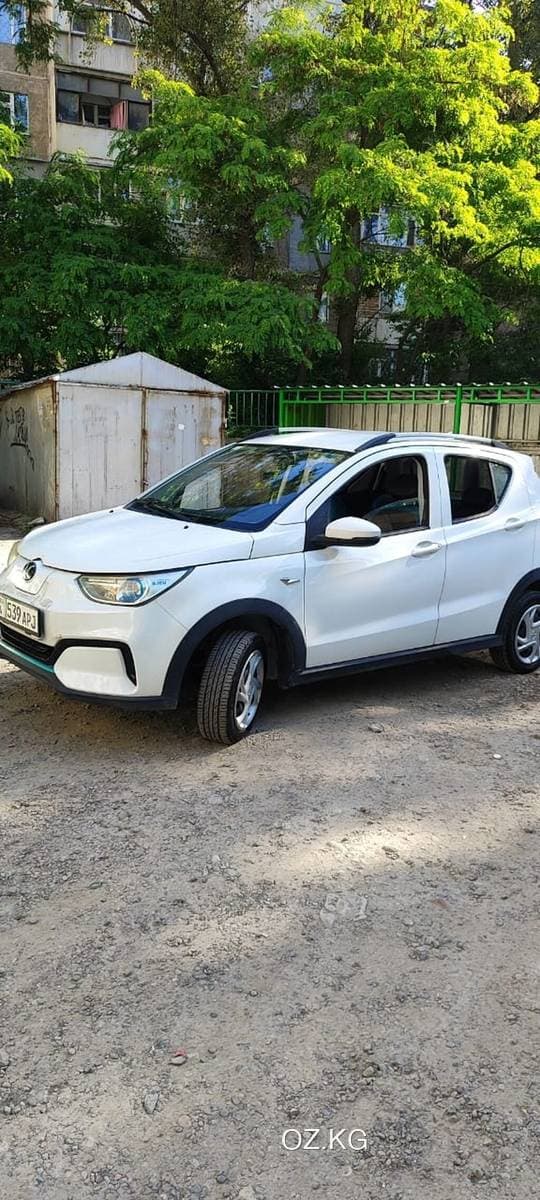 Baojun Baojun E300