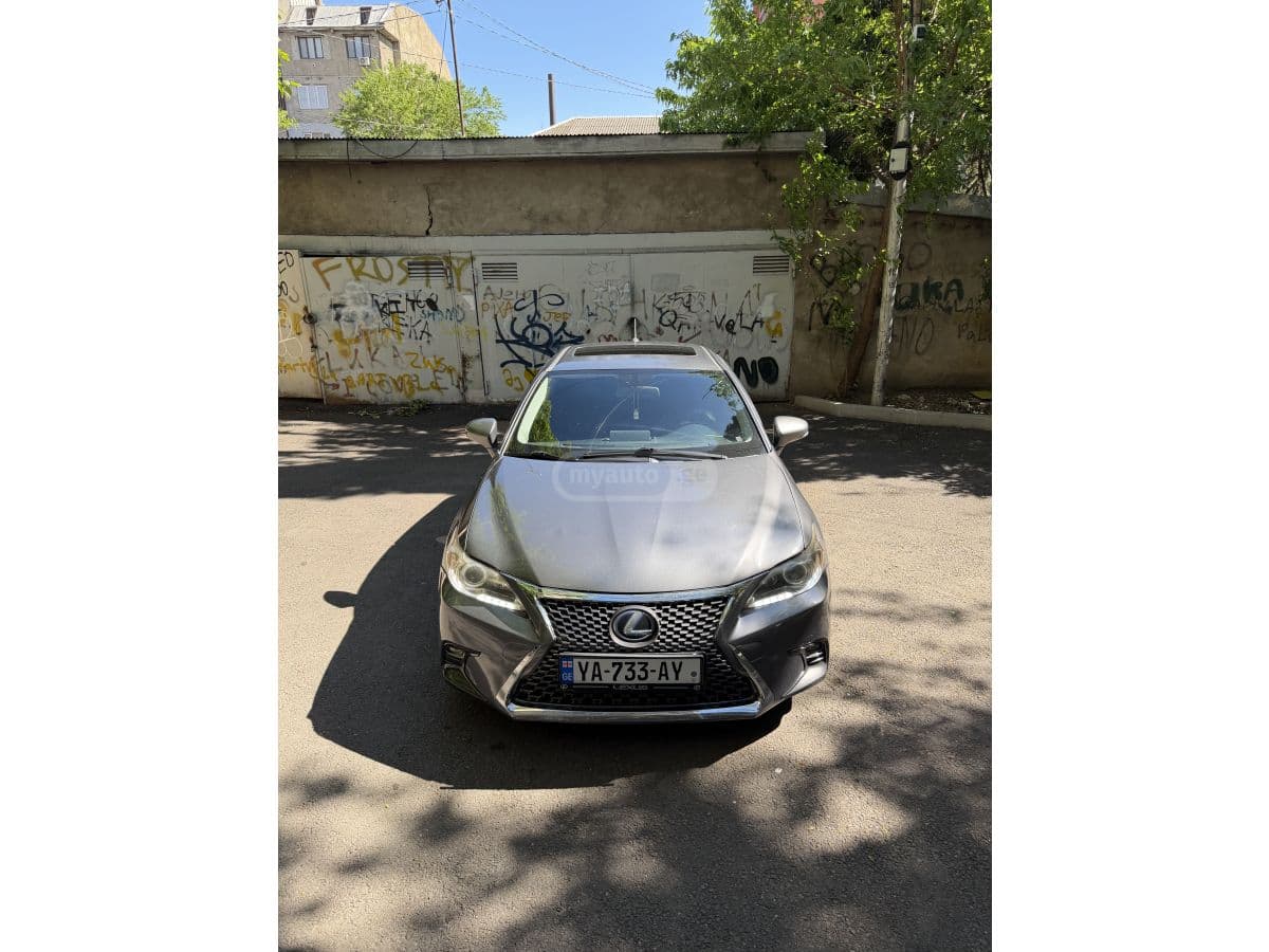 Lexus Ct 200 H