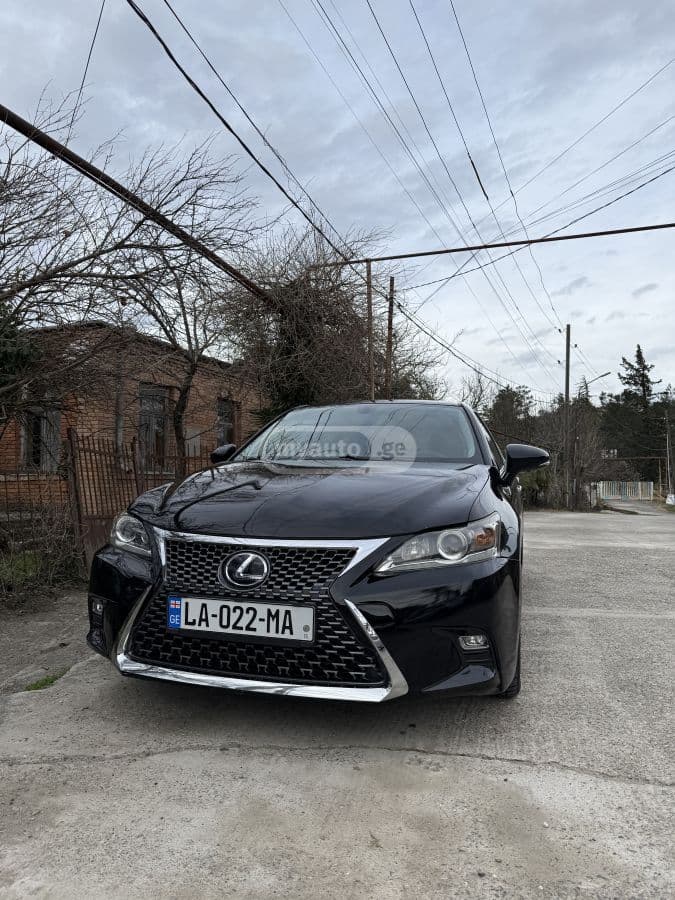 Lexus Ct 200 H
