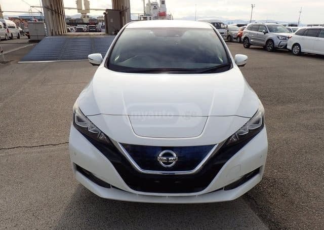 Nissan Nissan — фото 3