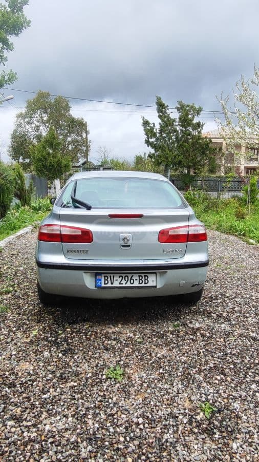 Renault Renault Laguna — фото 2