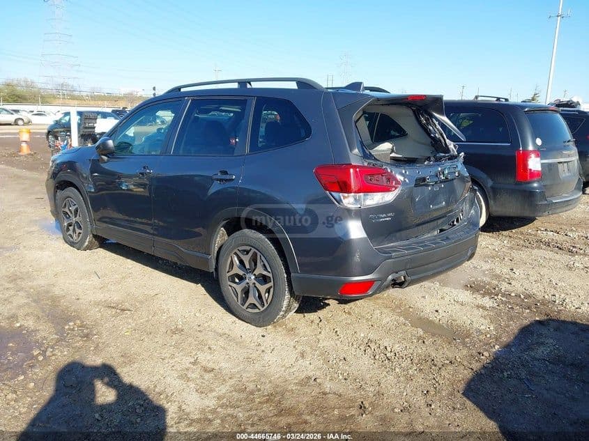 Subaru Subaru — фото 3