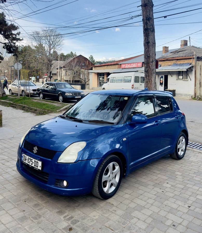 Suzuki Suzuki Swift