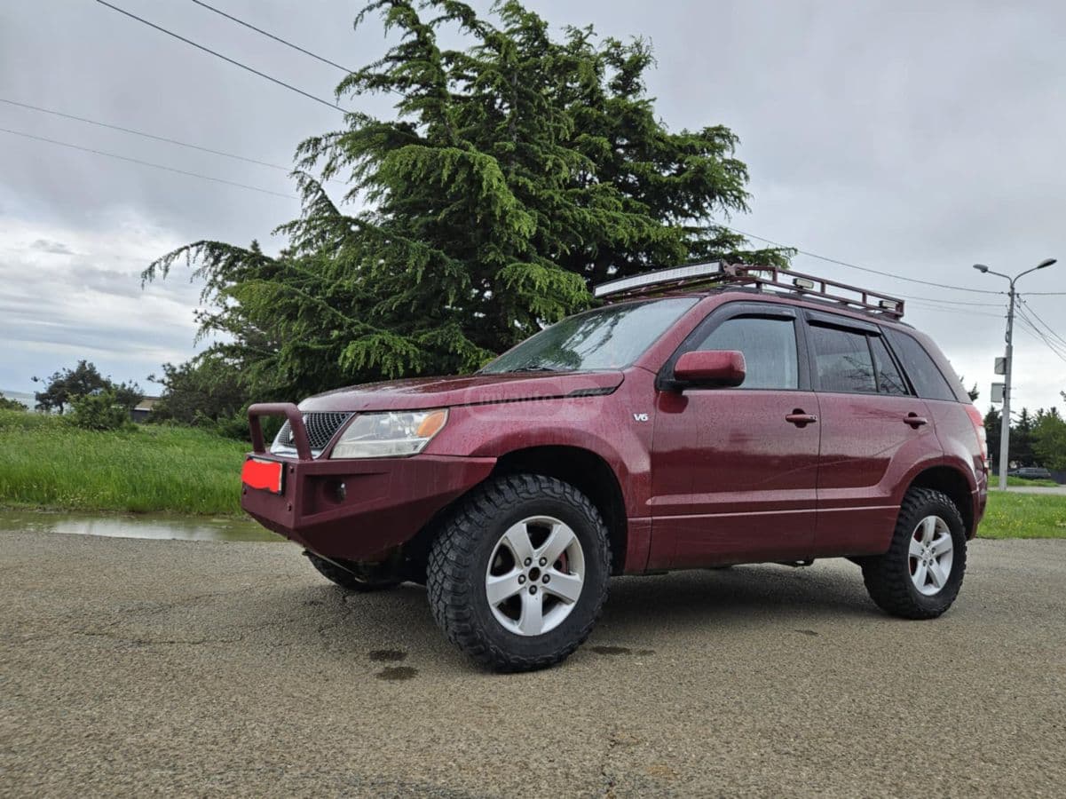 Suzuki Suzuki Grand Vitara