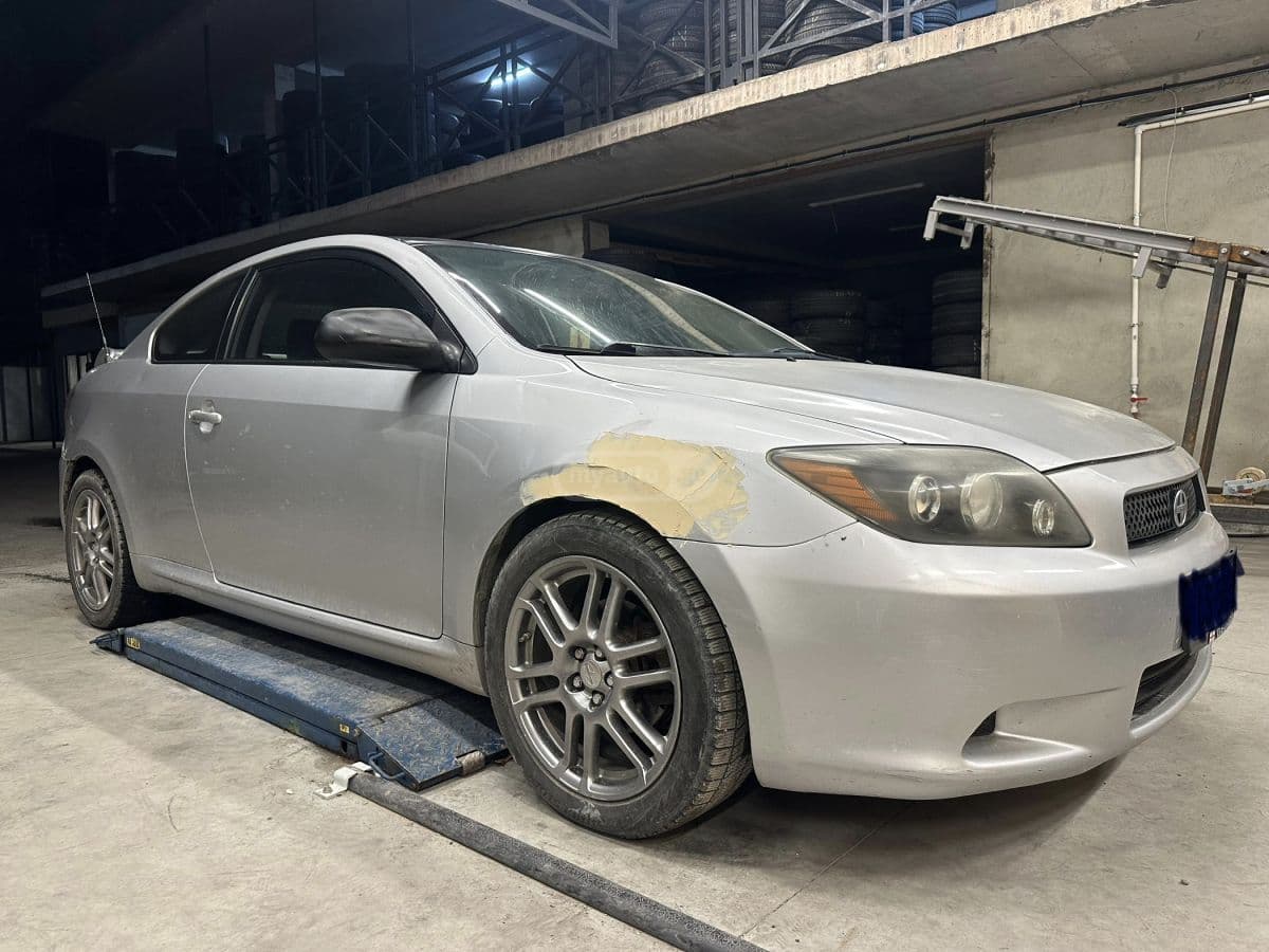 Scion Scion Tc — фото 2