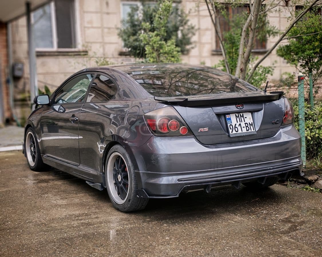 Scion Scion Tc — фото 3