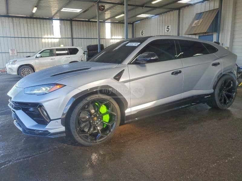 Lamborghini Lamborghini Urus