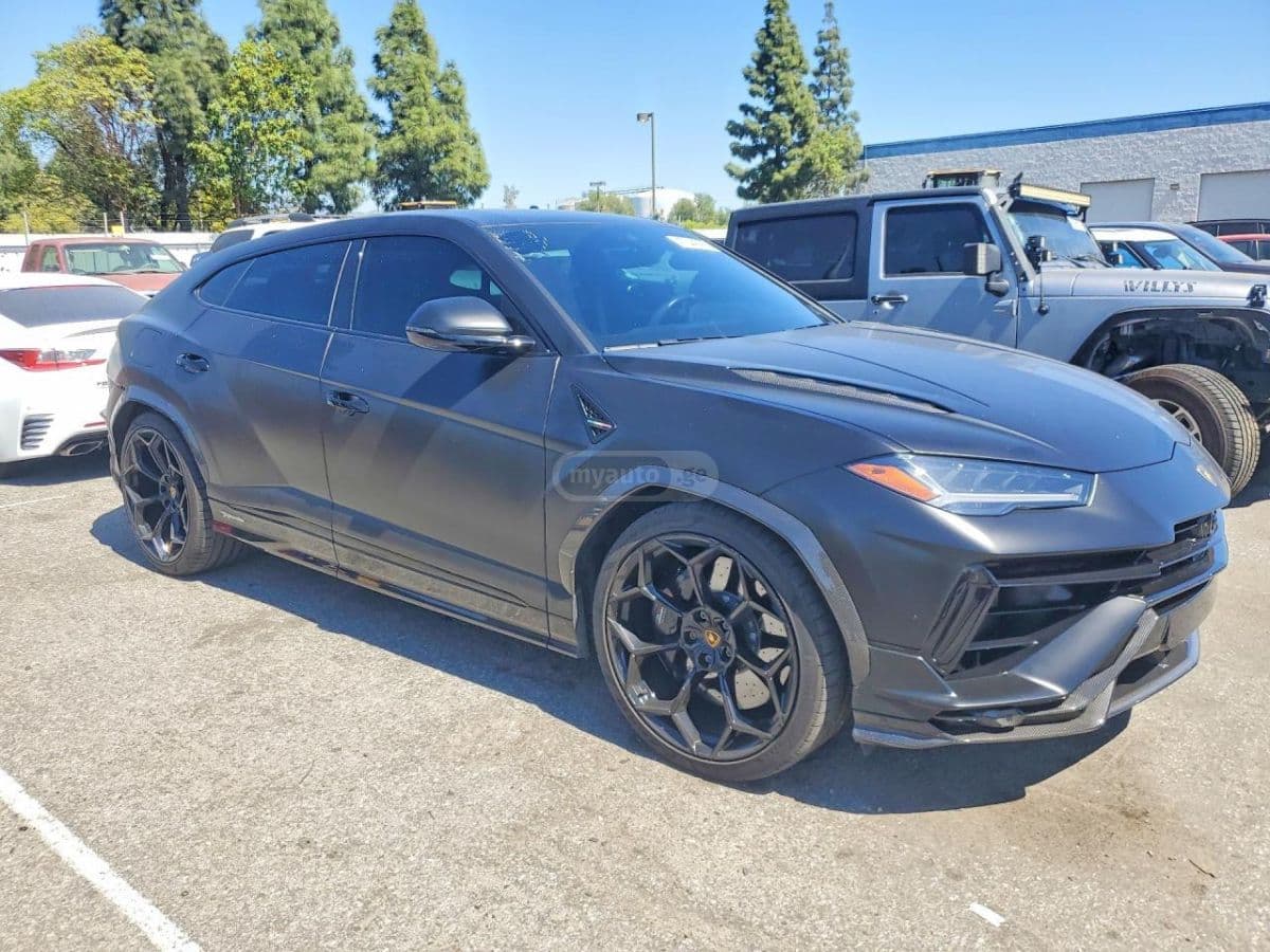 Lamborghini Lamborghini Urus
