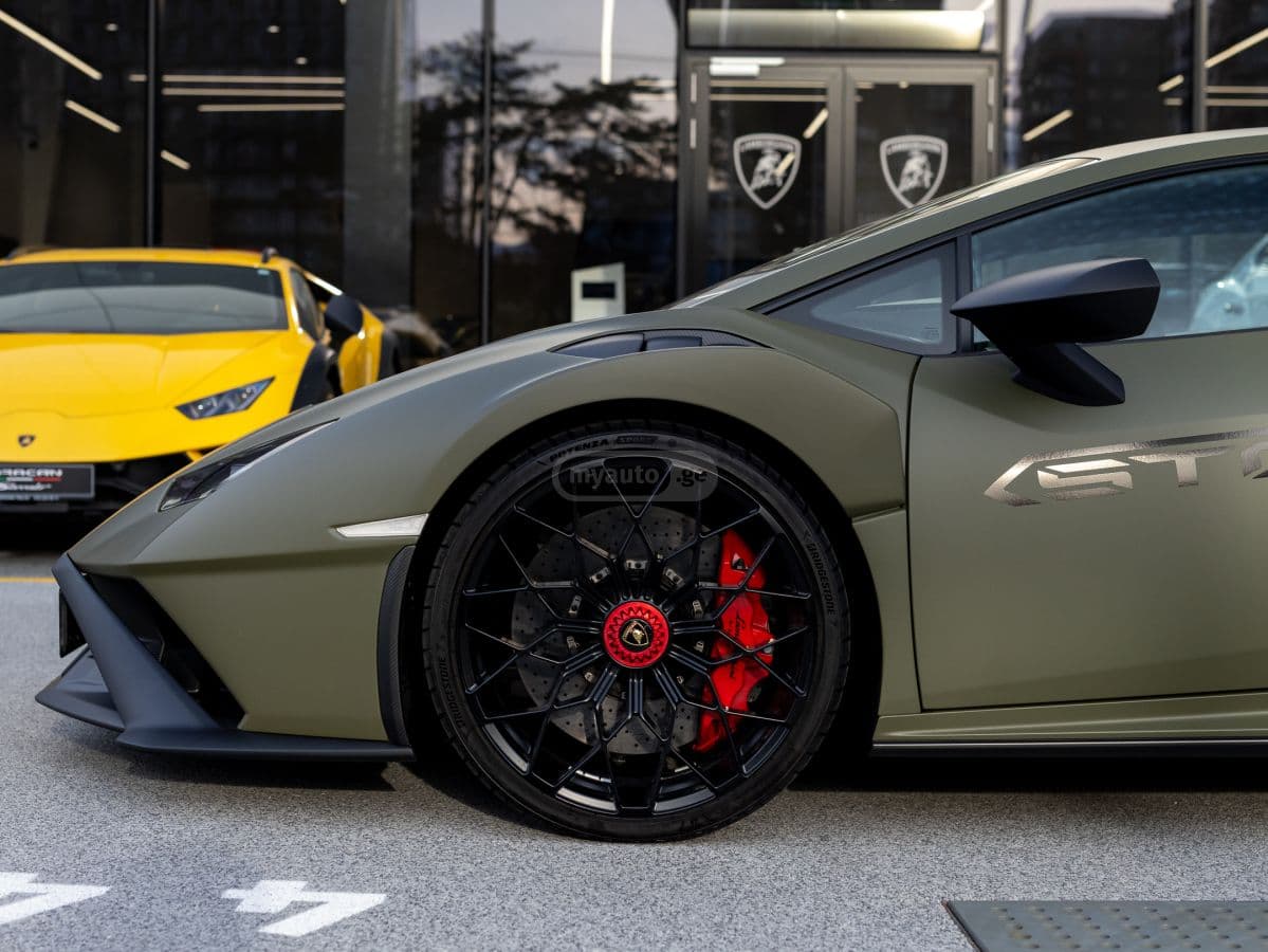 Lamborghini Huracan Sto — фото 3