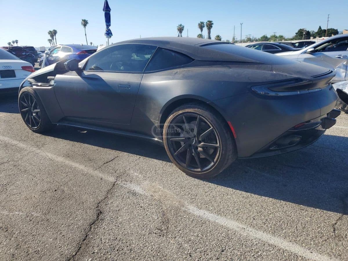 Aston Martin Aston Martin Db11 — фото 2