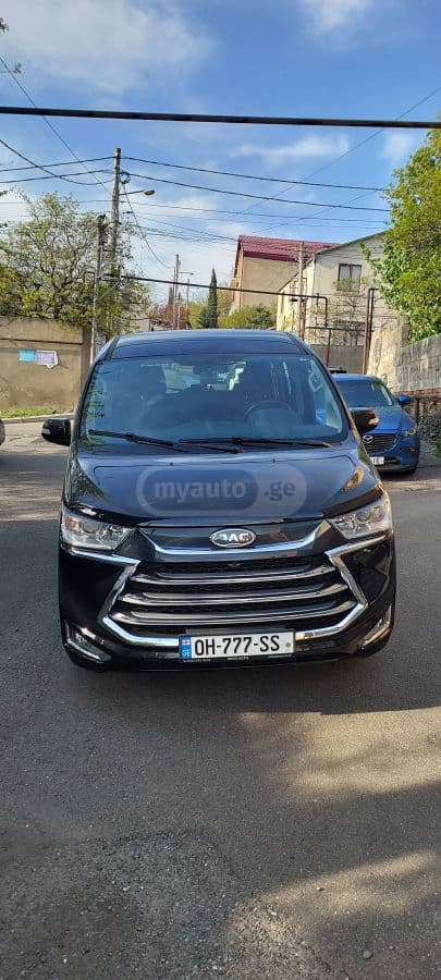 JAC M4