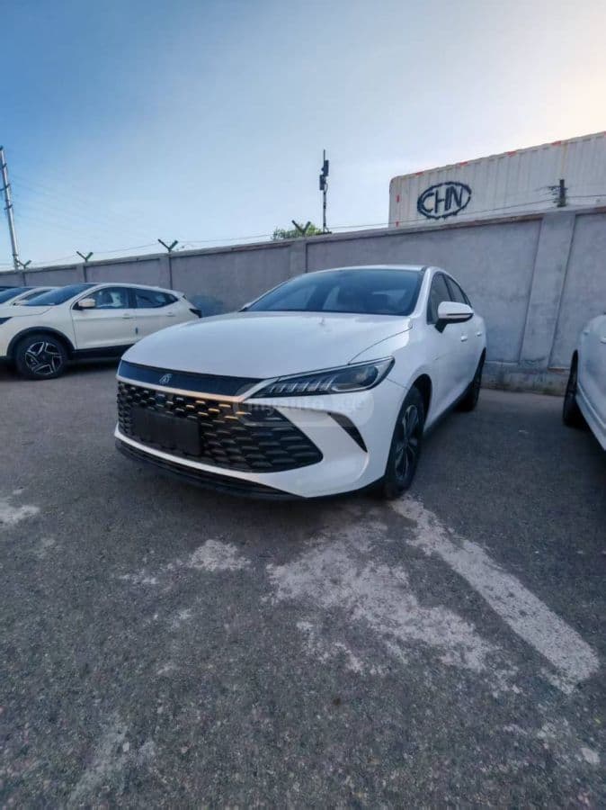 BYD Qin Plus — фото 3