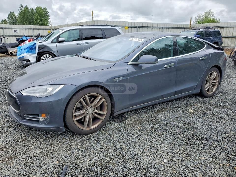 Tesla Tesla