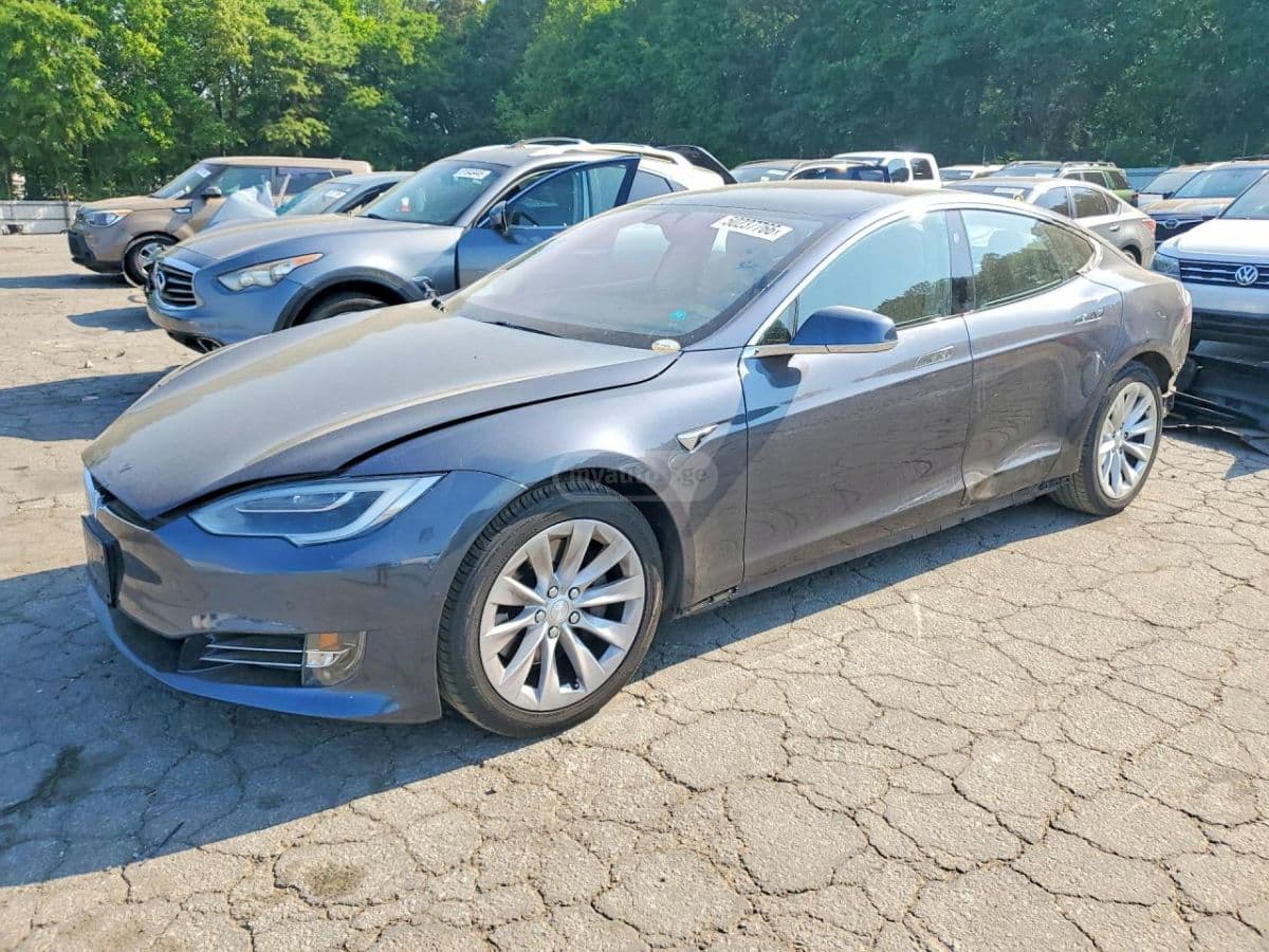 Tesla Tesla — фото 2