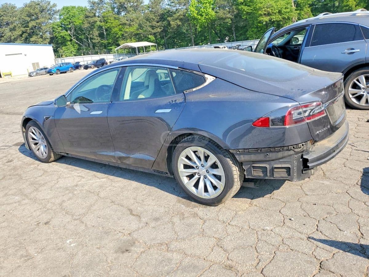 Tesla Tesla — фото 3