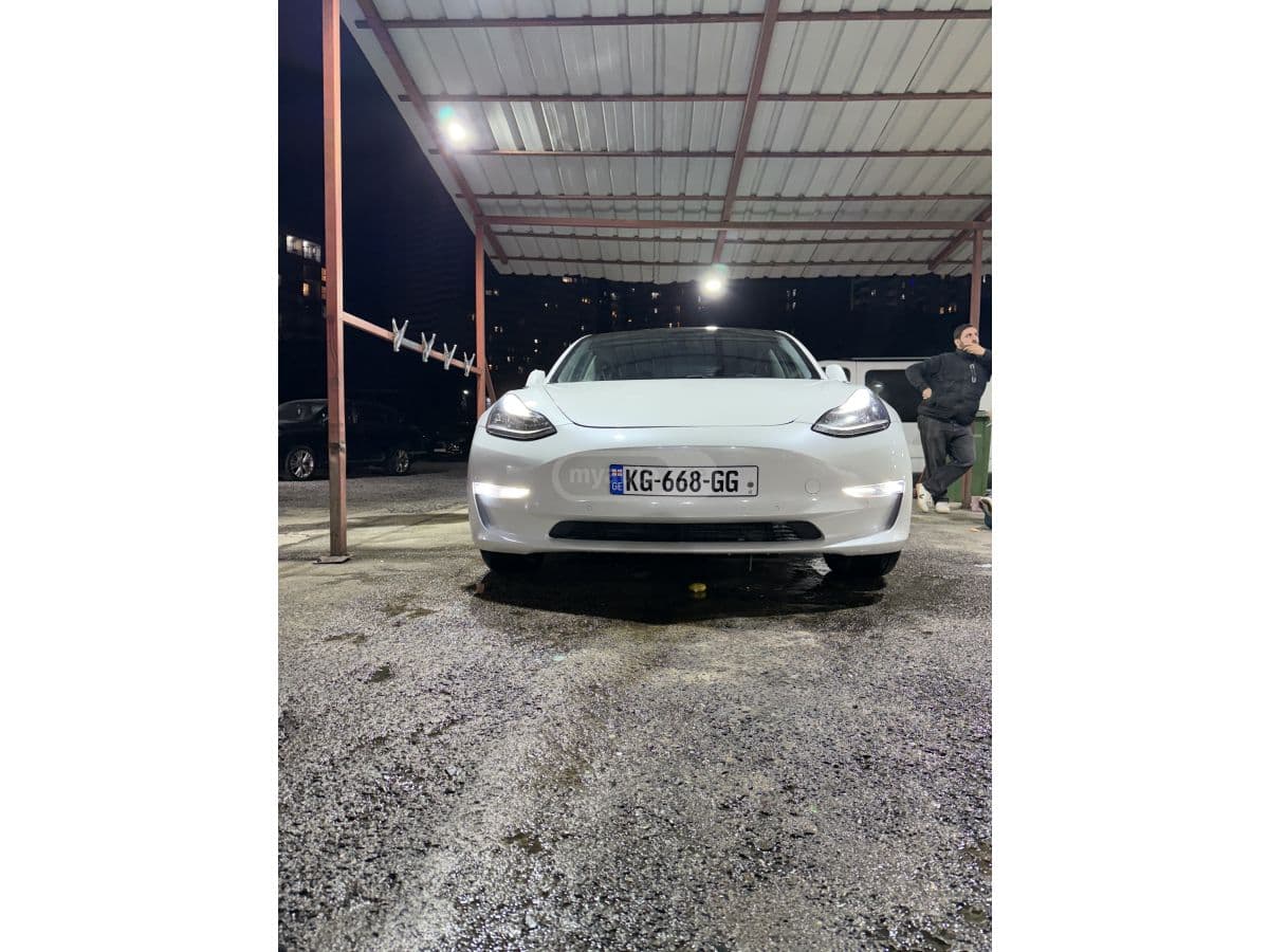 Tesla Tesla — фото 3