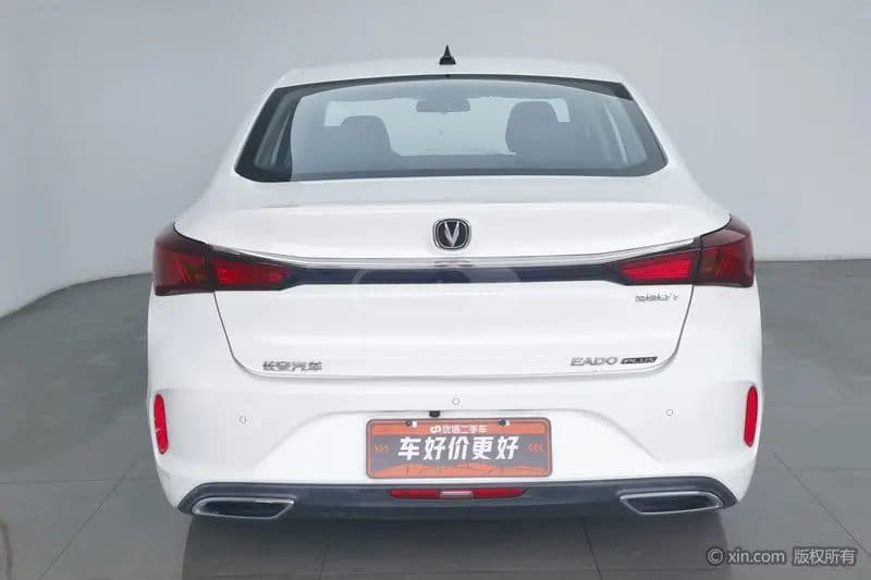 Changan Changan Eado — фото 3