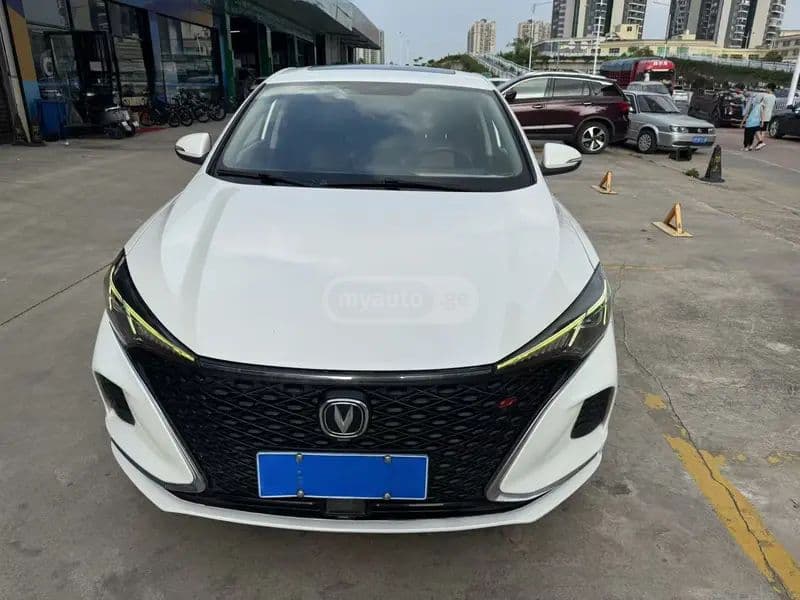 Changan Changan Eado — фото 2