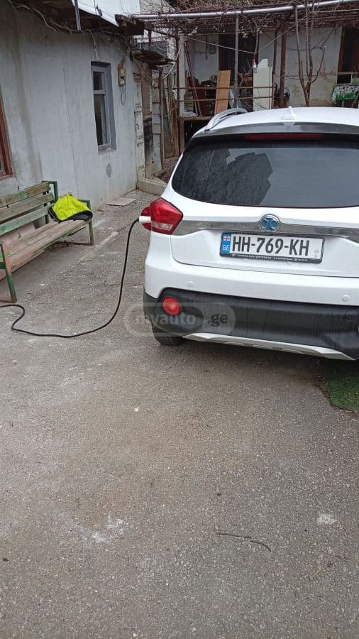 BAIC Ec220