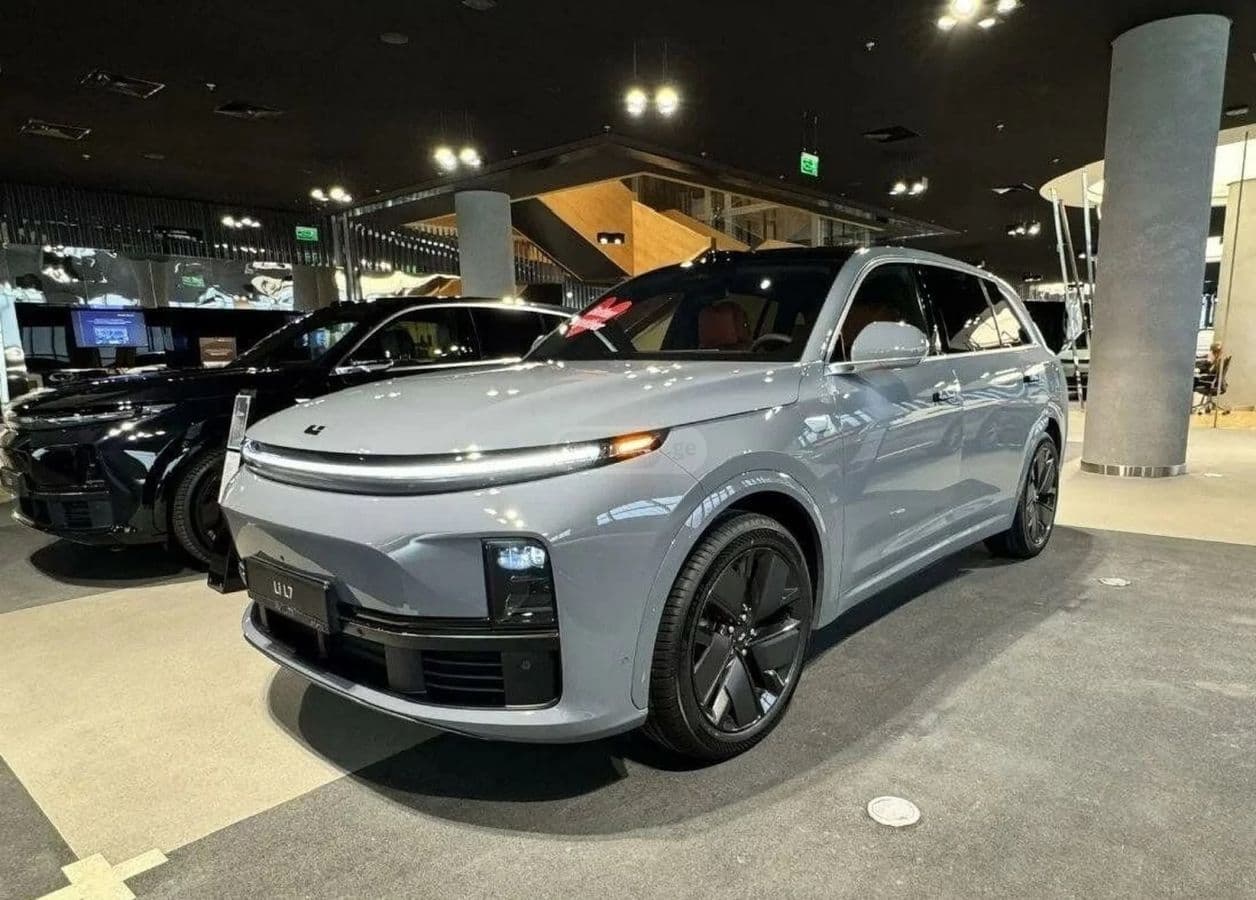 Li Xiang L7