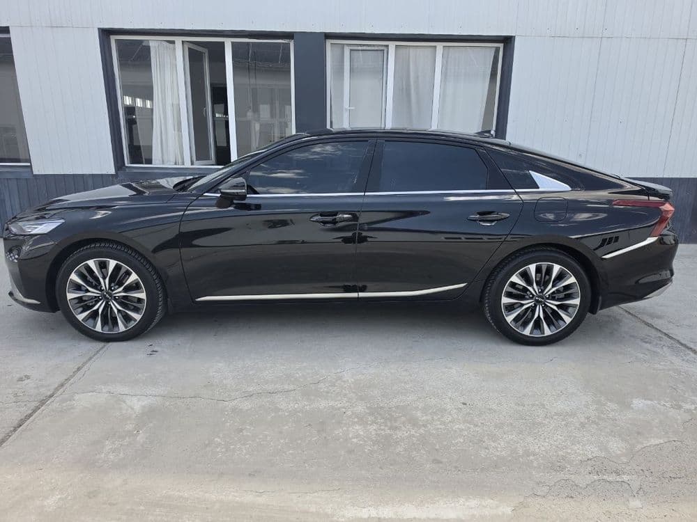 Kia Другая модель — фото 3