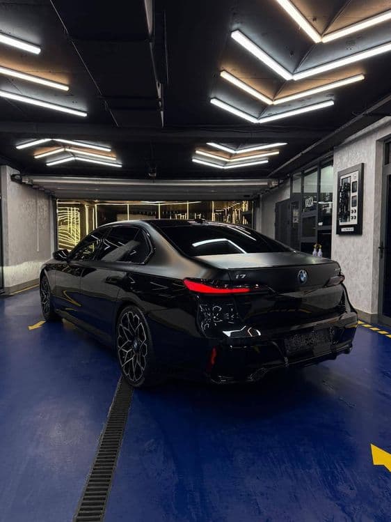 BMW Другая модель — фото 3