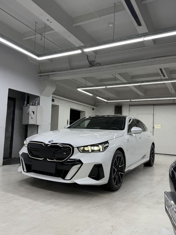 BMW Другая модель — фото 3