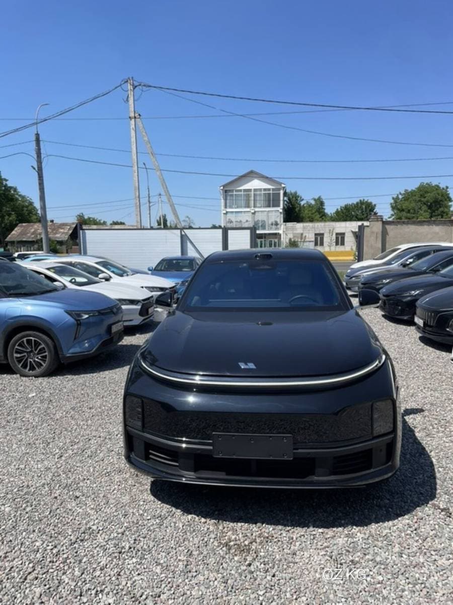 IM Motors Zhiji L7