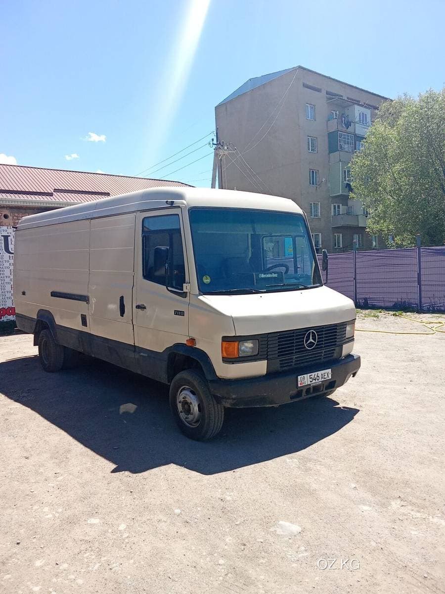 Tatra Tatra T613
