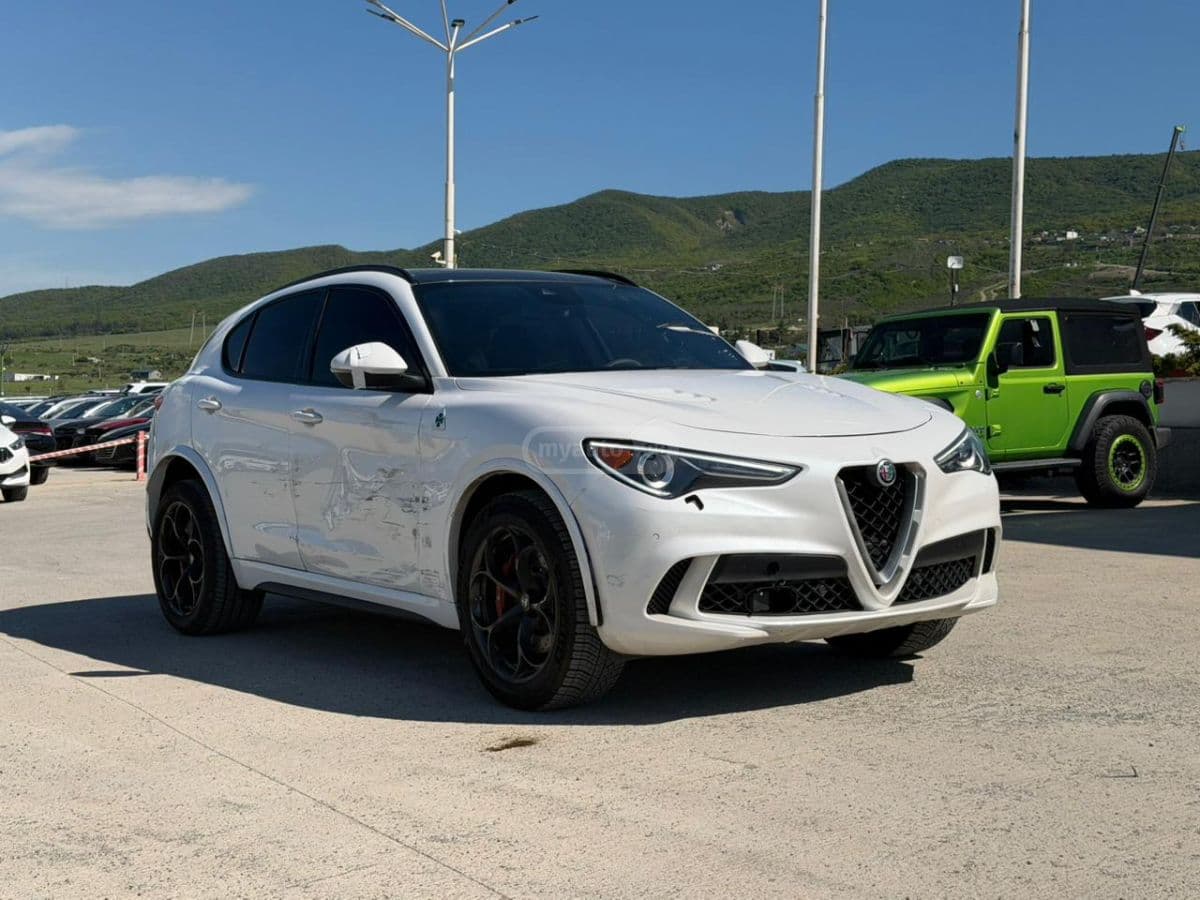 Alfa Romeo Alfa Romeo Stelvio