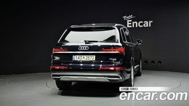 Audi Q7 (4M) — фото 3