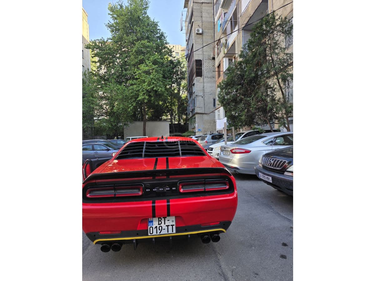 Dodge Dodge Challenger — фото 3