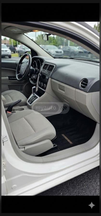 Dodge Dodge Caliber — фото 2