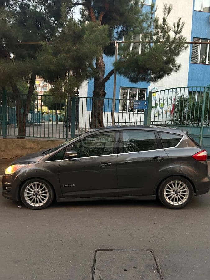 Ford Ford