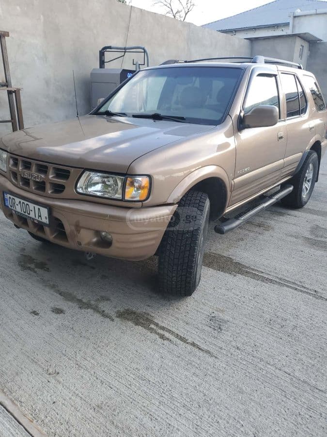Isuzu Isuzu Rodeo