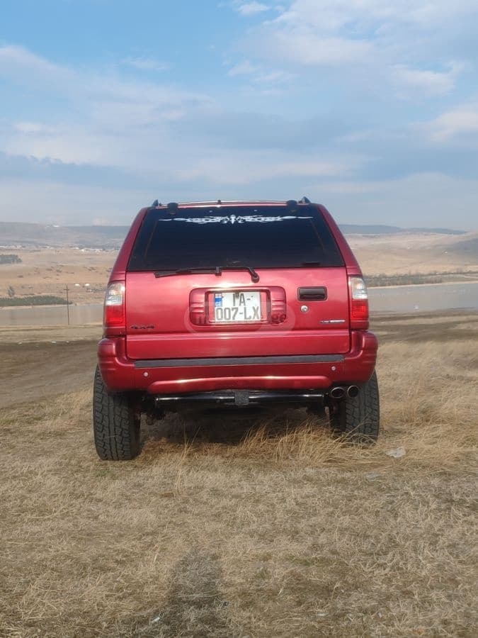 Isuzu Isuzu Rodeo