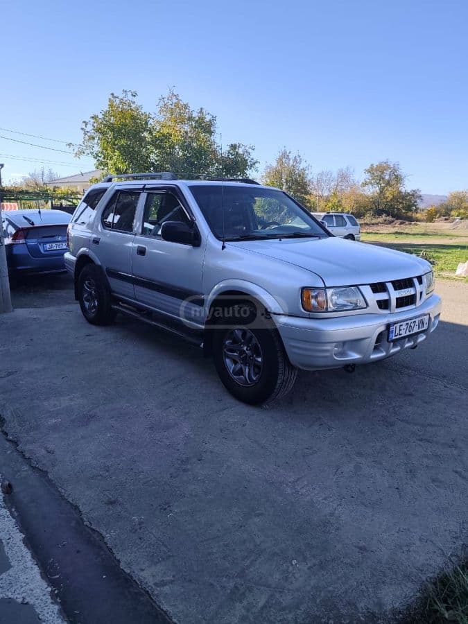 Isuzu Isuzu Rodeo