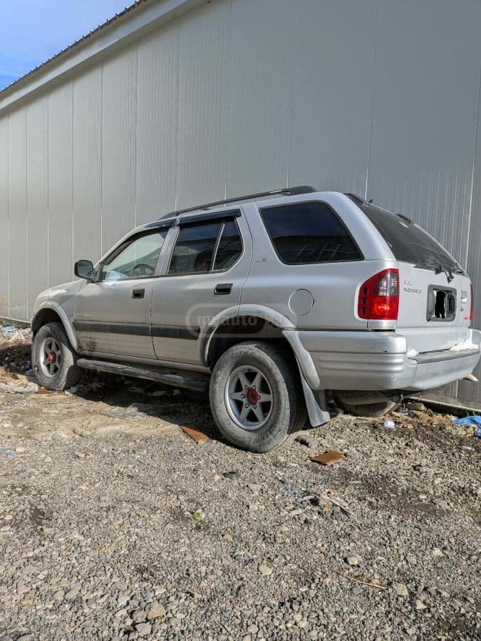 Isuzu Isuzu Rodeo — фото 2