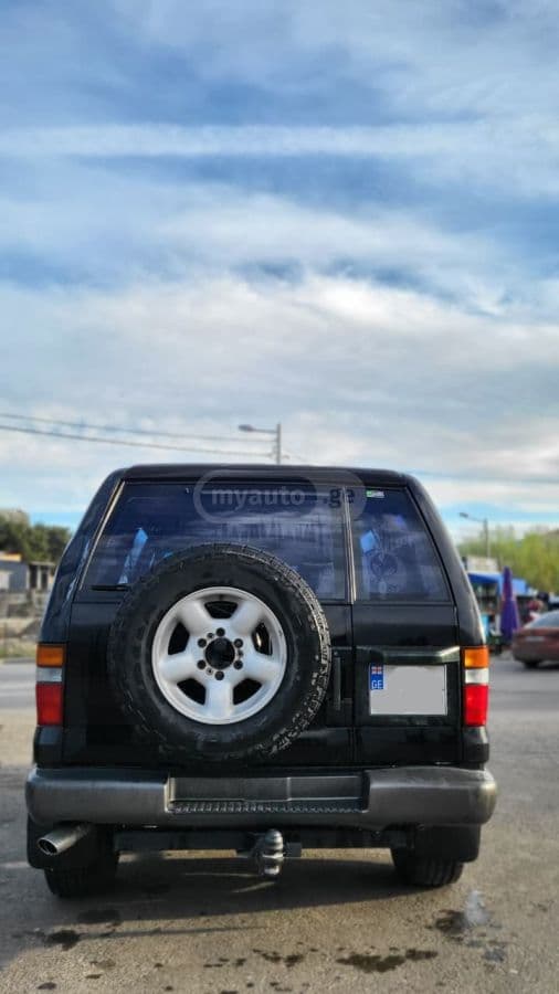 Isuzu Isuzu Trooper — фото 3