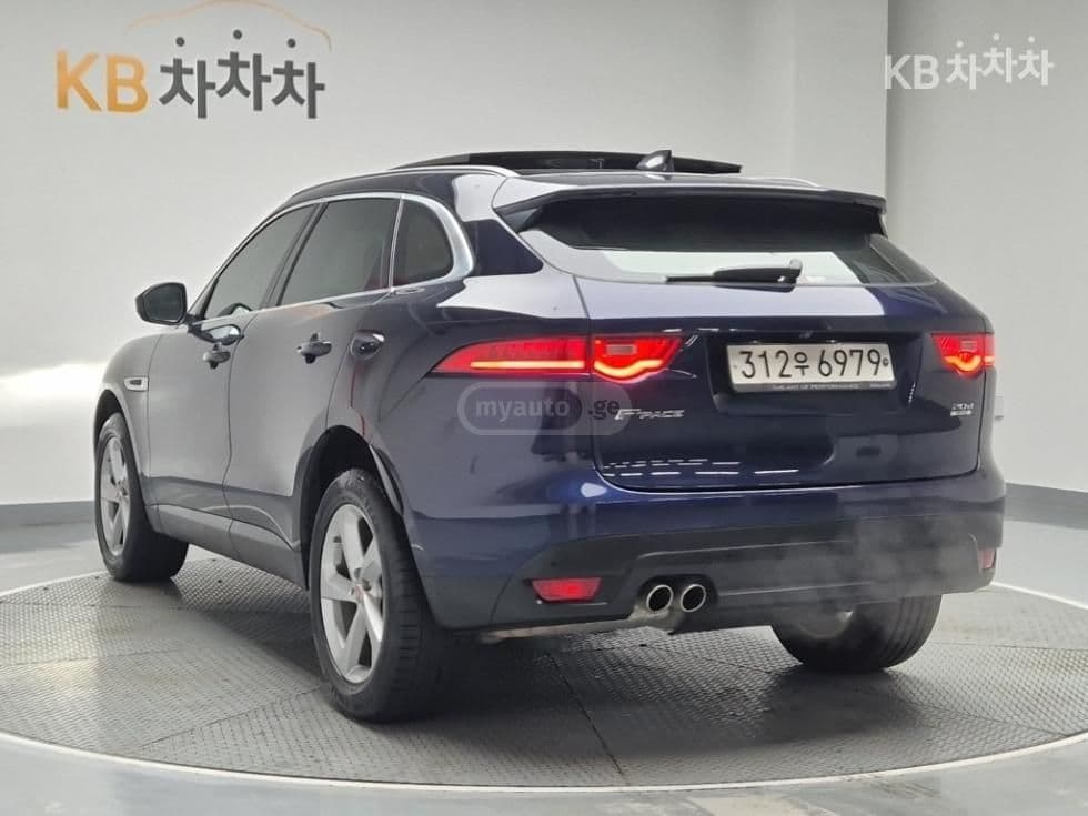 Jaguar Jaguar F Pace — фото 2